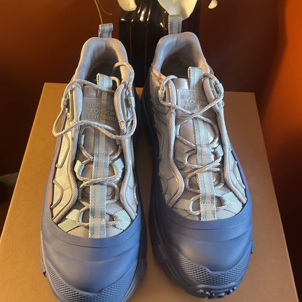 Burberry London Arthur Sneaker men Us 11.5 - Picture 7 of 9